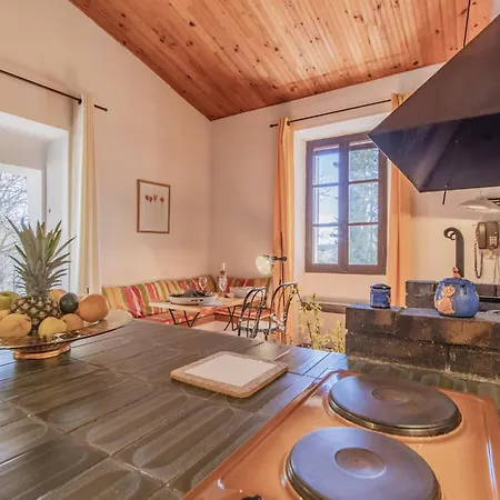 La Chenaie By Interhome